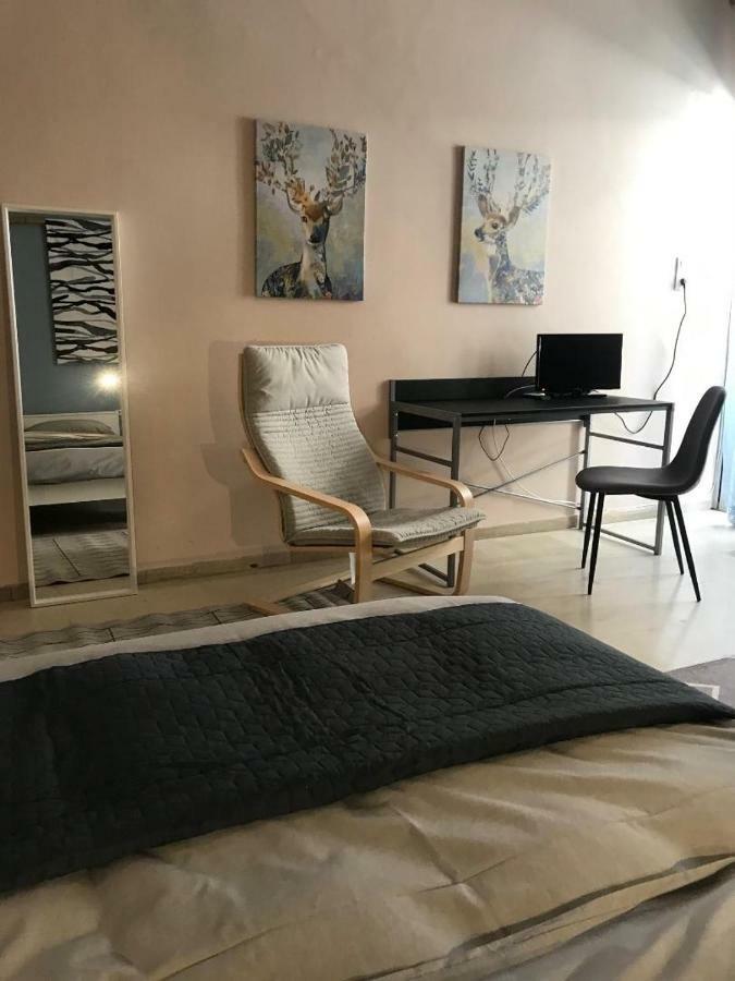 Kalamata City Center Studio Exterior photo